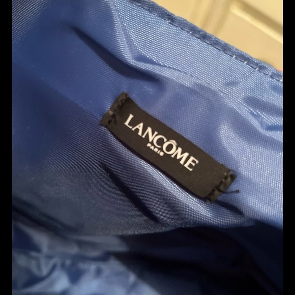 Lancôme Paris Eiffel Tower Tote Bag – Red, Limited Edition Gift - Picture 4 of 4